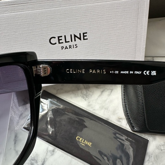NEW Celine CL40239F 01F 55mm Butterfly Black Sunglasses with Grey Lens - Picture 8 of 11